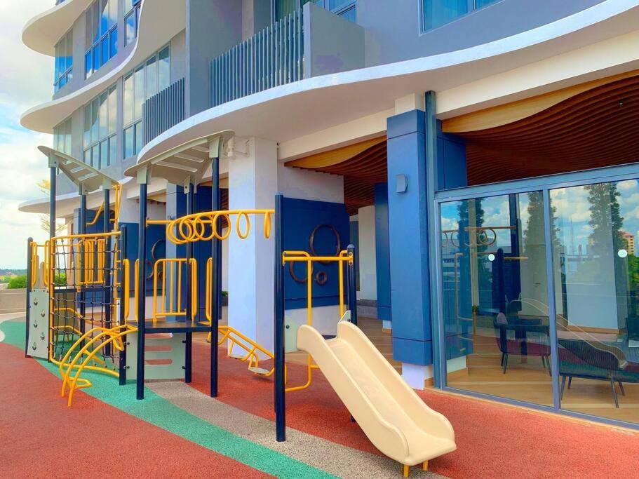 Netflix 2 Bedroom Troika Kota Bharu Homestay 1812 外观 照片