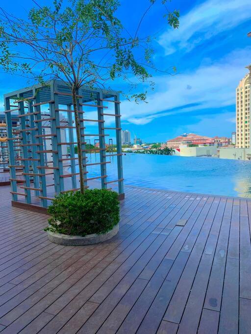 Netflix 2 Bedroom Troika Kota Bharu Homestay 1812 外观 照片